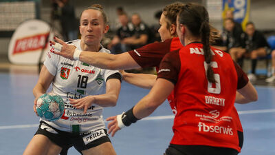 Szczypiornistki MKS FunFloor Lublin (białe stroje) zakończą drugą rundę na trzeciej pozycji
