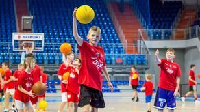 Start zaprasza na ferie z koszykówką. Zajęcia są bezpłatne