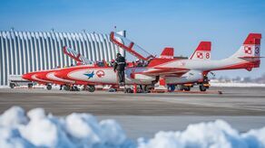 Iskry (na zdj) zostały wycofane z eksploatacji w roku 2022. Obecnie piloci szkolą się na nieco nowszych zagranicznych odrzutowcach M-346