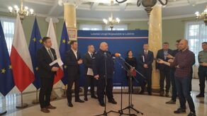 Polscy kierowcy rozsypali ukraińskie zboże. „Napięcie na granicy jest duże”