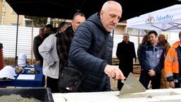 Wysłużony barak zastąpi nowa sala sportowa