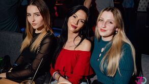 Luzacka impreza w klubie 30