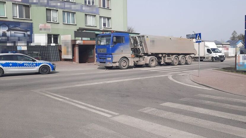 Do tragicznego w skutkach wypadku na skrzyżowaniu ulic Chemicznej z Okszowską w Chełmie doszło dzisiaj rano