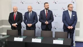 Podpisanie listu intencyjnego w PLL. Od lewej Jarosław Stawiarski, Krzysztof Żuk, Władysław Kosiniak-Kamysz i Andrzej Hawryluk
