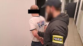 Wyzywał, wypędzał z domu, w końcu się doigrał