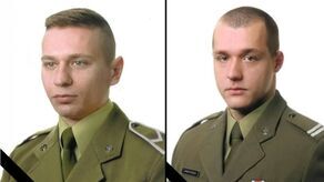 Śp. sierż. Mateusza Marzec (z lewej) i śp. kpr. Robert Jakub Jaworski
