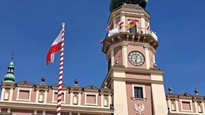 Zegar na zamojskim Ratuszu ma cztery tarcze. Nie wszystkie wskazywały tę samą godzinę