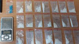 Policjanci zatrzymali 400 porcji narkotyków