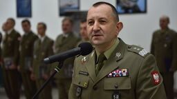 Natychmiastowe odwołanie generała Gromadzińskiego. Służby go prześwietlają 