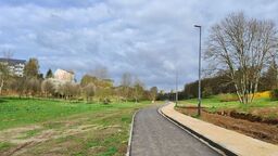 Niedługo na spacer odnowionym wąwozem Rury