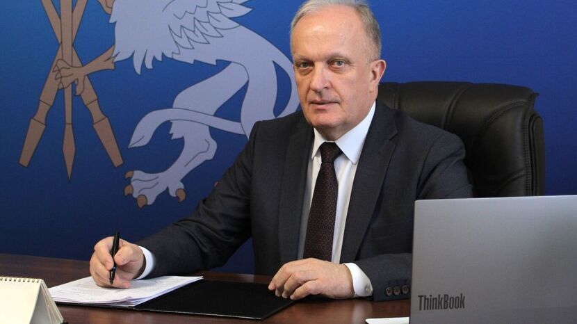 Henryk Karwan zdobył mandat radnego powiatowego. Czy utrzyma stanowisko starosty tomaszowskiego?