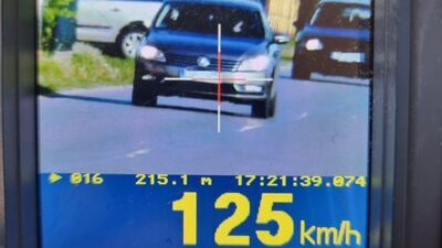 Szybko jeździ, więc szybko stracił prawo jazdy