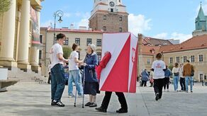 Licealiści zachęcali lublinian do udziału w niedzielnych wyborach