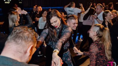 Koniec tygodnia z trzydziestką