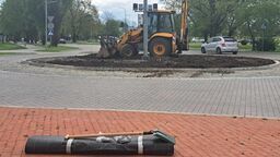 Prace na rondzie im. Braci Pomarańskich ruszyły przed weekendem