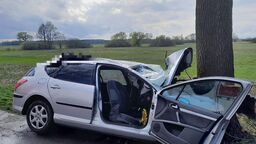 Tragedia na drodze w Stężycy. Nie żyją dwie 18-letnie kobiety