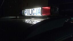 Pokłóciła się z chłopakiem i uciekła jego autem. Szukali jej pół nocy