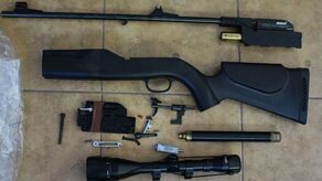 Dzieci były za głośno, więc strzelał do nich z wiatrówki 