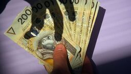 Wystarczyła chwila, a seniorka oddała 270 tys. zł oszczędności