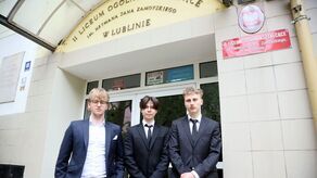 Pierwsza matura już za nami. Jakie nastroje towarzyszyły uczniom?