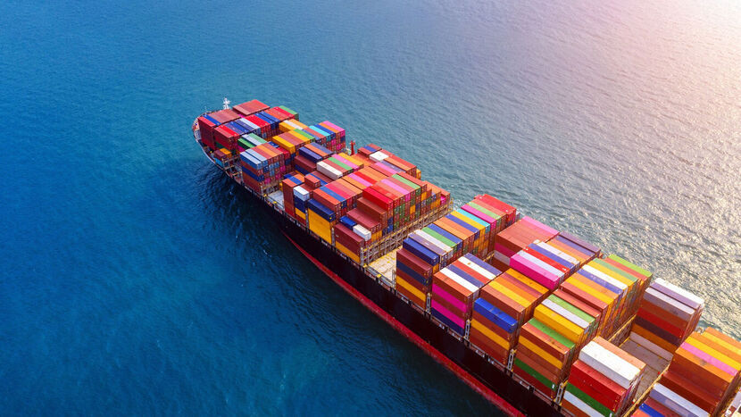 Co dzieje się w branży transportu kontenerowego w świetle globalnej niestabilności?