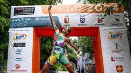 Tak z wygranej cieszyła się Karolina Filipkowska, prezenterka Polsatu.