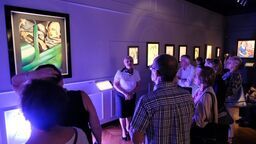 Wystawa "Tamara Łempicka - ponad granicami" cieszy się dużym zainteresowaniem. W ramach Lubelskich Dni Seniora, mieszkańcy mogli obejrzeć wystawę i posłuchać ciekawostek z życia artystki. 