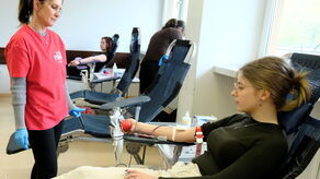 Krytyczna sytuacja w banku krwi. Pilnie potrzebne te trzy grupy