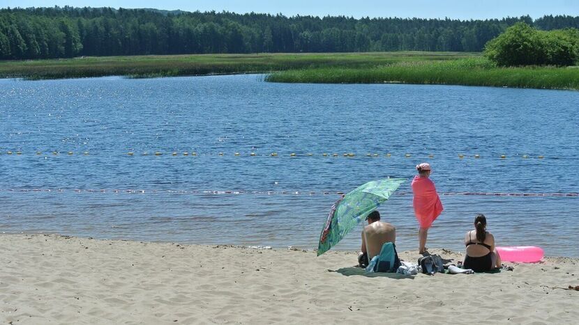 Plaża nad Stawami Echo w Zwierzyńcu 