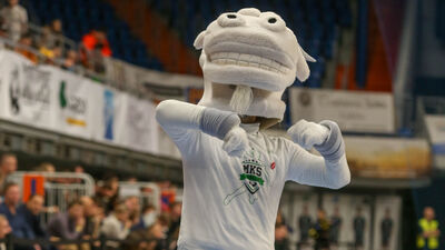 Mecze MKS FunFloor Lublin to uczta nie tylko sportowa. Władze klubu dbają również o atrakcje pozasportowe