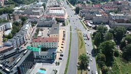 Będą utrudnienia na al. Solidarności. Tym pasem nie pojedziemy