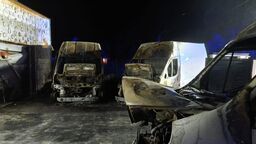 W nocy ktoś podpalił busy pod Łukowem. Znany detektyw mówi o "porachunkach"