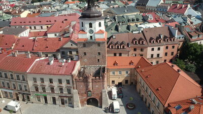 Brama Krakowska zamknięta dla przechodniów