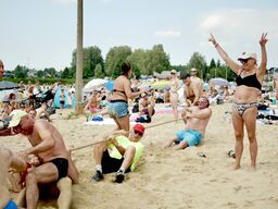 „Spotkajmy się nad wodą”. Jesteśmy nad jeziorem Firlej