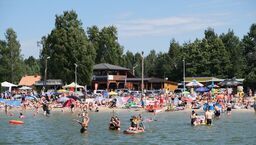 Spotkajmy się nad wodą. Zapraszamy nad Jezioro Firlej