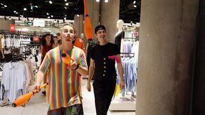 Przedsmak święta sztukmistrzów w centrum handlowym 