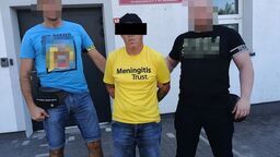 Oszukiwał "na policjanta". Trafił na prawdziwych funkcjonariuszy