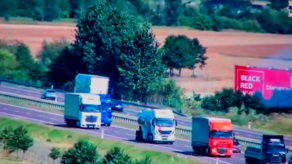 Wielki brat patrzy. Policjanci sprawdzali kierowców za pomocą drona