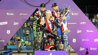 Janowski, Dudek i Zmarzlik najlepsi w Indywidualnych Mistrzostwach Polski [zdjęcia z ceremonii zamknięcia]