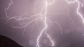 Najwyższy stopień zagrożenia. IMGW ostrzega przed burzami