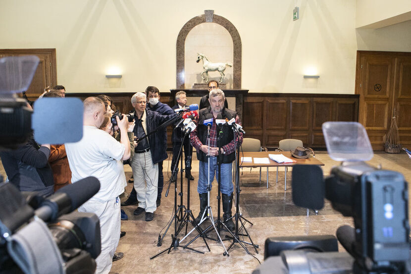 Były minister rolnictwa  z PiS, Jan Krzysztof Ardanowski na konferencji w janowskiej stadniny w 2020 roku 