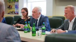 Jacek Czerniak, wiceminister rolnictwa i rozwoju wsi podczas wtorkowego spotkania w siedzibie ministerstwa w Warszawie.
