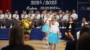 Za uczniami już pierwszy dzwonek. Oficjalne rozpoczęcie roku szkolnego w Ludwinie