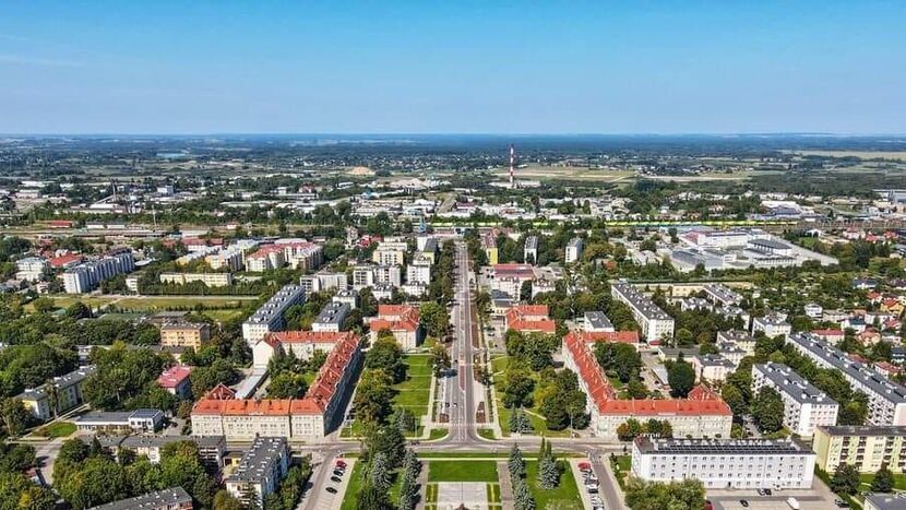 Akcja "Czyste Zielone Miasta" organizowana jest po raz trzeci, której celem jest promowanie ekologicznych działań i integrację mieszkańców z władzami miast.