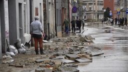 Lubelskie pomaga powodzianom. Zbierają dary, przekazują pieniądze