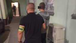 Był poszukiwany dwoma listami gończymi. Wpadł podczas zakupów