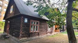 Stary budynek nie nadaje się do remontu. Rodzinnego domu dziecka tu nie będzie 