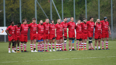 Wyrównany mecz w pierwszej połowie, pogrom w drugiej. Edach Budowlani rozbici u siebie