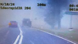 Mało widział, ale pędził zmuszając innych do hamowania