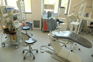 Porady stomatologiczne dla seniorów – studenci zapraszają na darmowe konsultacje